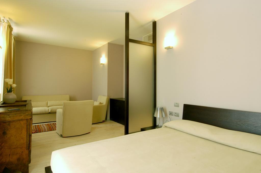 Albergo Grand Italia Quarona Habitación foto